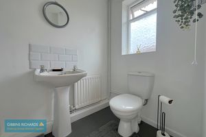 Shower Room- click for photo gallery